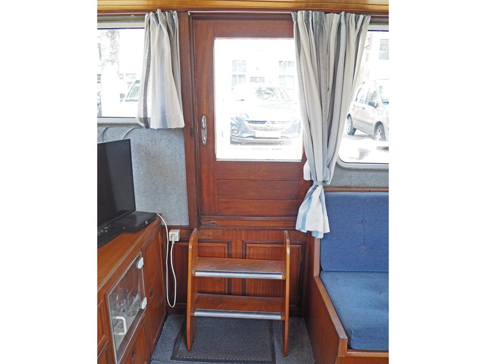 Wheelhouse, Accommodation